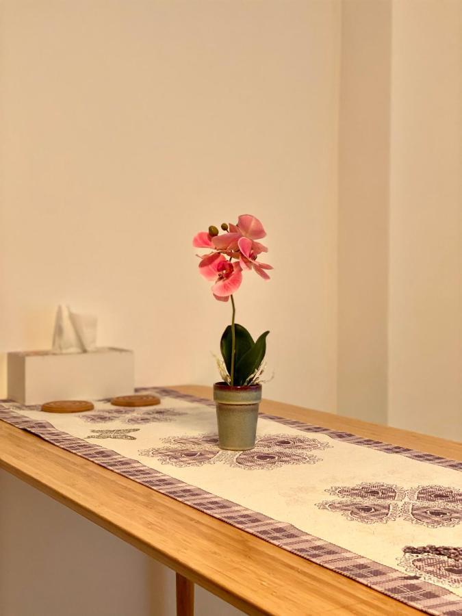 Nature Apartment - Minutes Away From The Old Town And Afi Mall Μπρασόβ Εξωτερικό φωτογραφία